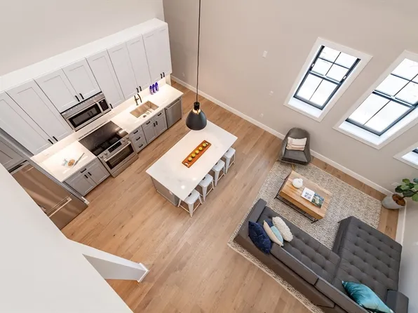 4 Franklin St #401, Allston, MA 02134