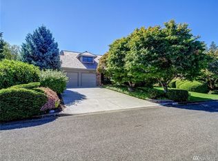 15443 SE 47th Pl, Bellevue, WA 98006