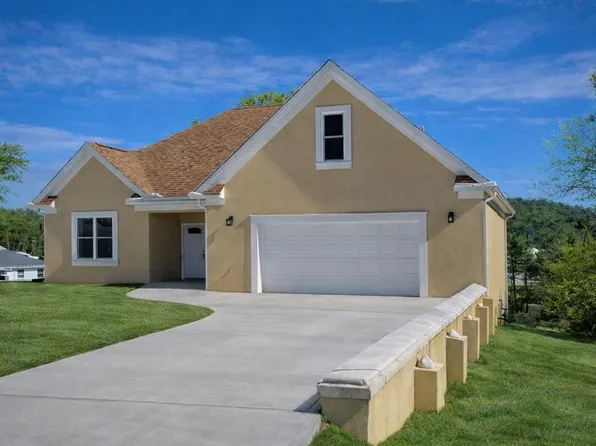 42 Cornell Dr, Minford, OH 45653