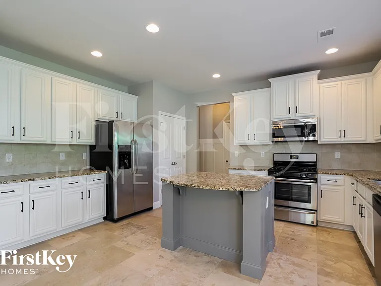 5931 Lexington Way — Photo 6