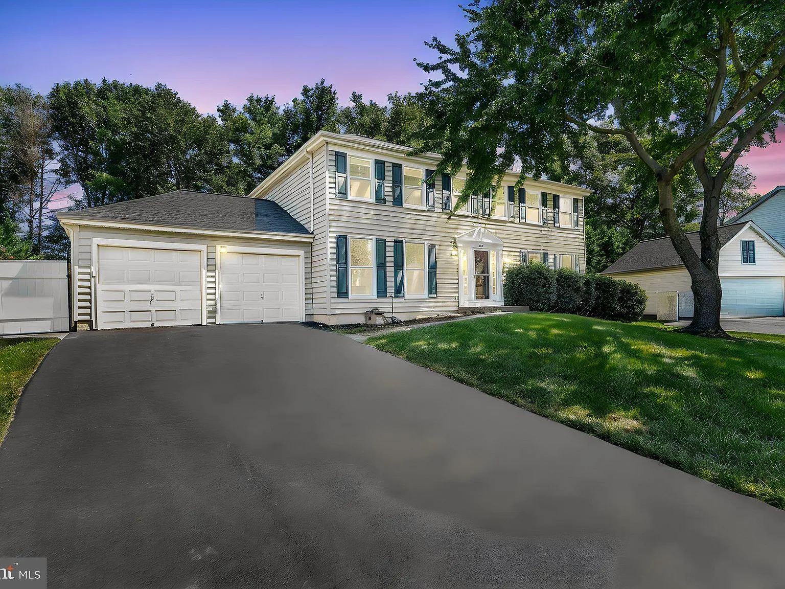 4 bed, 3.5 bath, 3753 sqft, $4,600 — Photo 3