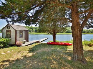 34 W Smith Neck Rd, Dartmouth, MA 02748