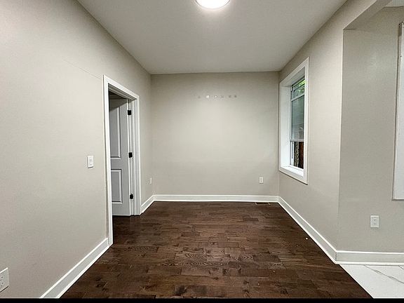 5th image of 191 N Park St #2A