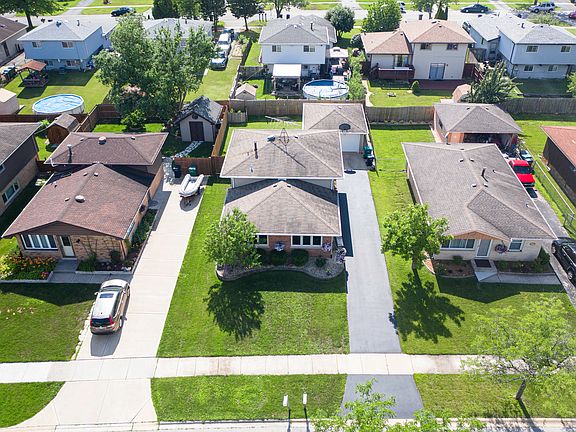 2nd image of 16750 89th Ct