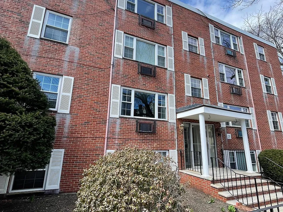 21 Franklin St #6