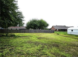 5264 Rock Dr, Sulphur, LA 70665