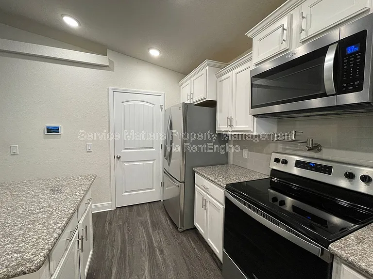 5153 Peach Dr — Photo 11