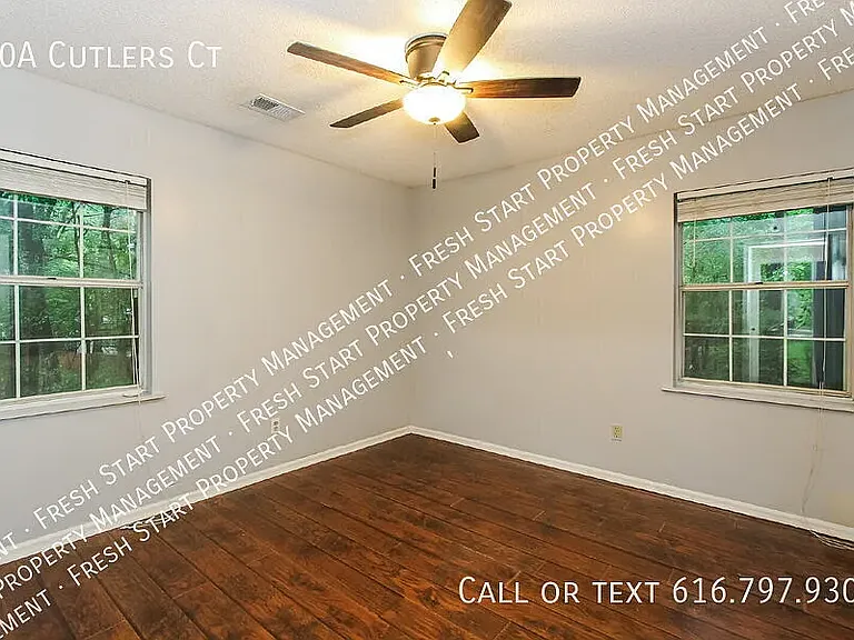 10 Cutlers Ct — Photo 12