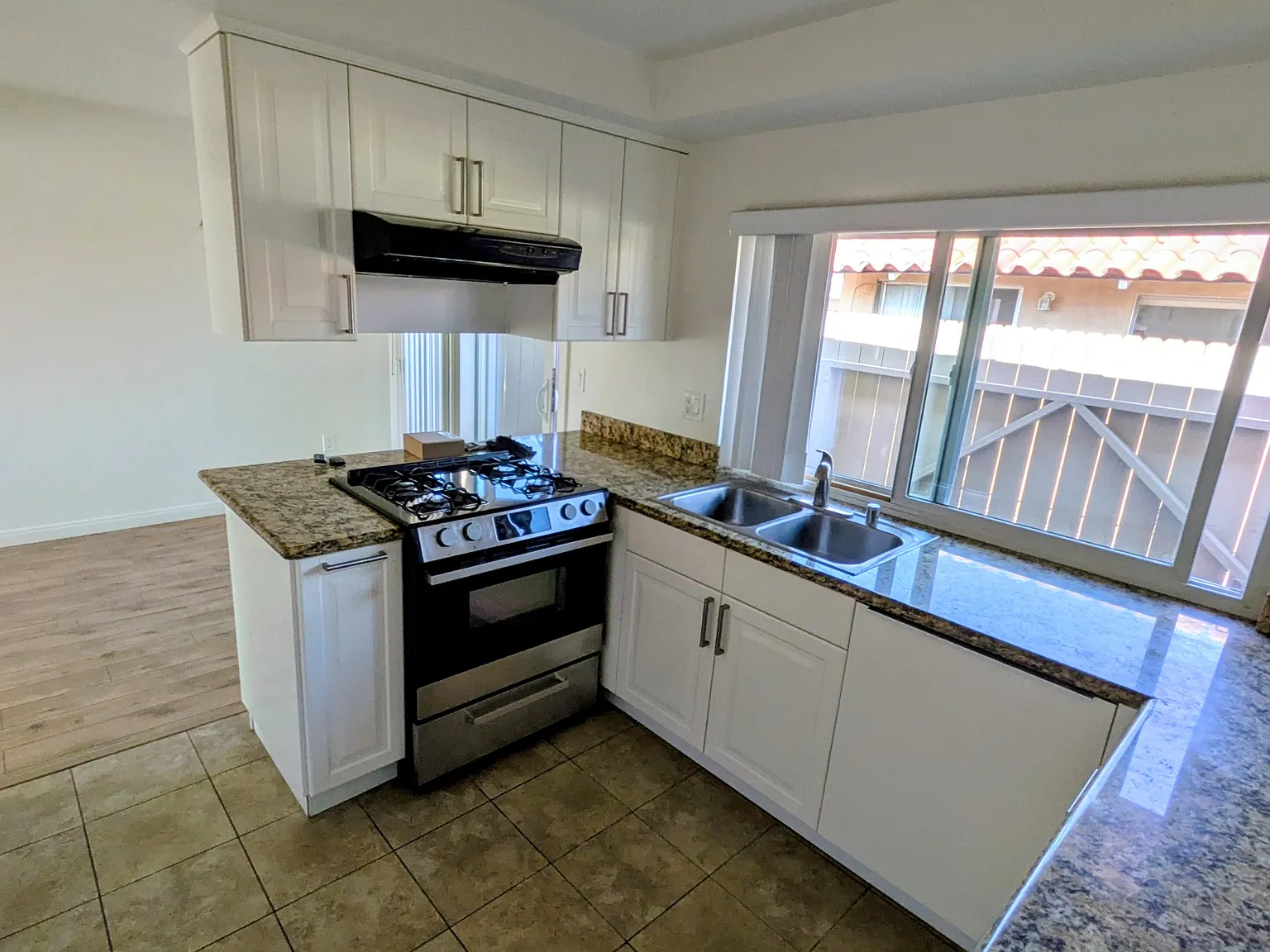 7291 Corsican Dr — Photo 3