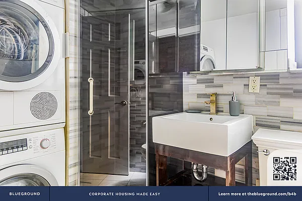 Rented by The Blueground | media 15