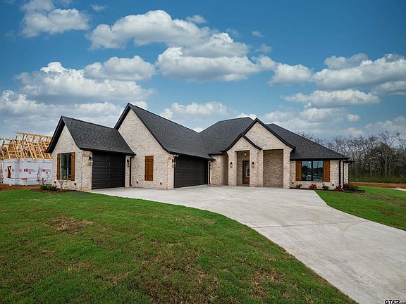2nd image of 344 Heritage Way