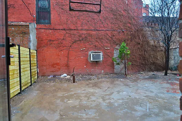 Rented by Big Square Realty LLC | media 60