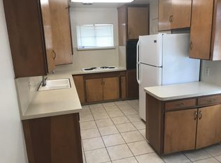 4584 E Sierra Madre Ave APT D, Fresno, CA 93726