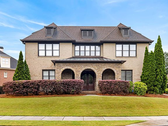 2nd image of 795 Hampden Place Cir