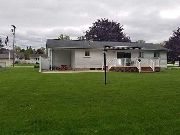 2nd image of 3433 Golfview Dr