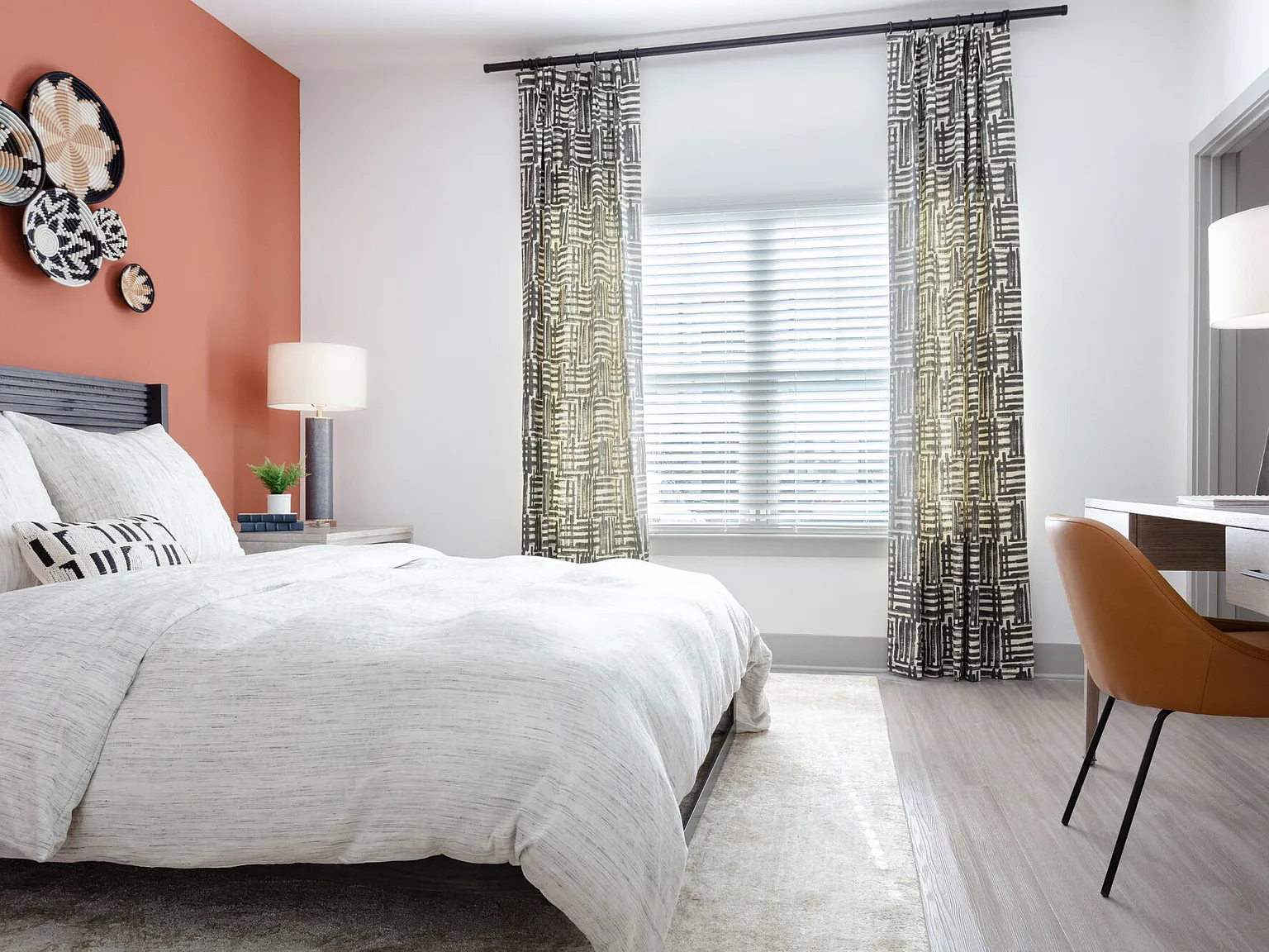 Alleia Luxury Apartments — Photo 4