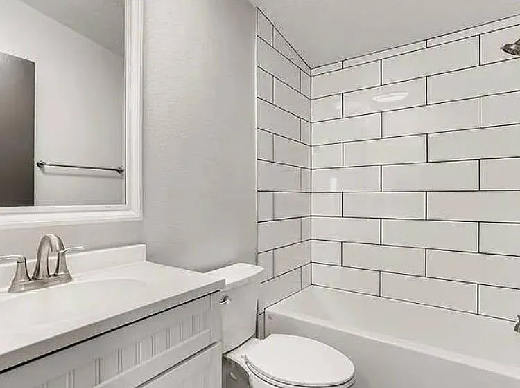 1269 Mobile St — Photo 12