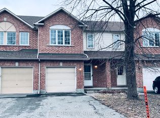 1741 Jobin Cres, Ottawa, ON K1J 1C4