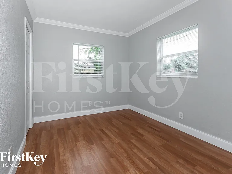 6231 NW 20th St — Photo 11