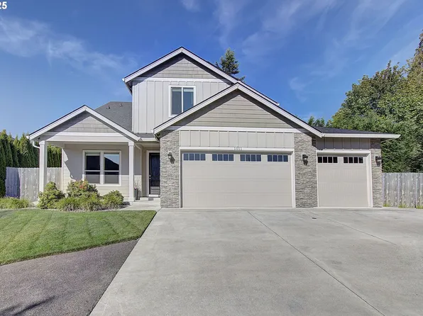 1011 N Heron Dr, Ridgefield, WA 98642