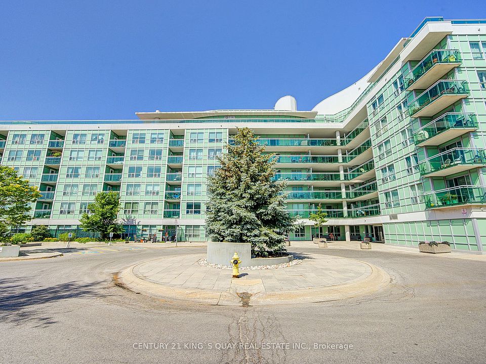 1st image of 60 Fairfax Cres #227