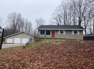 6616 E Levering Rd, Levering, MI 49755