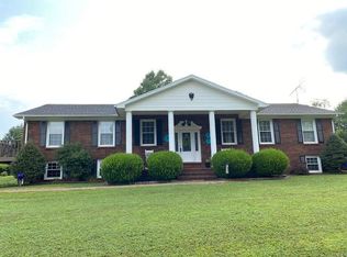 738 Green Valley Rd, Glasgow, KY 42141