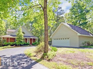 650 Blackberry Ln, Clarkesville, GA 30523