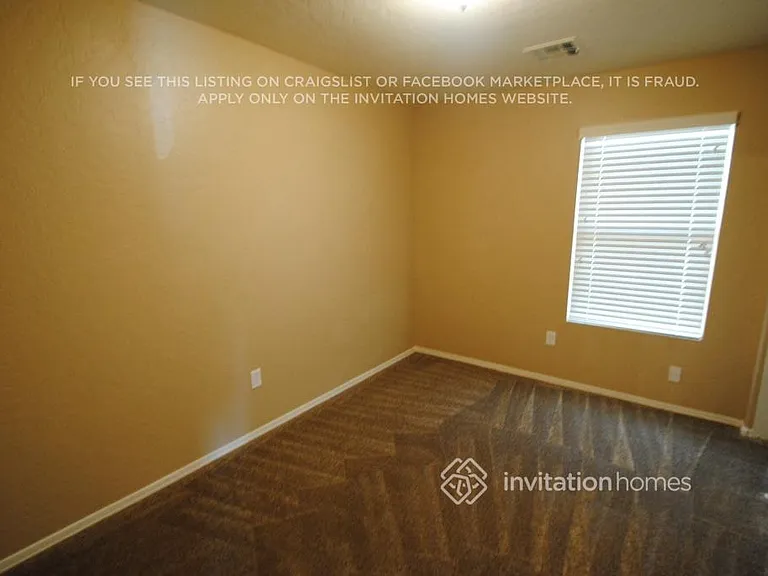 13442 W Rose Ln — Photo 5