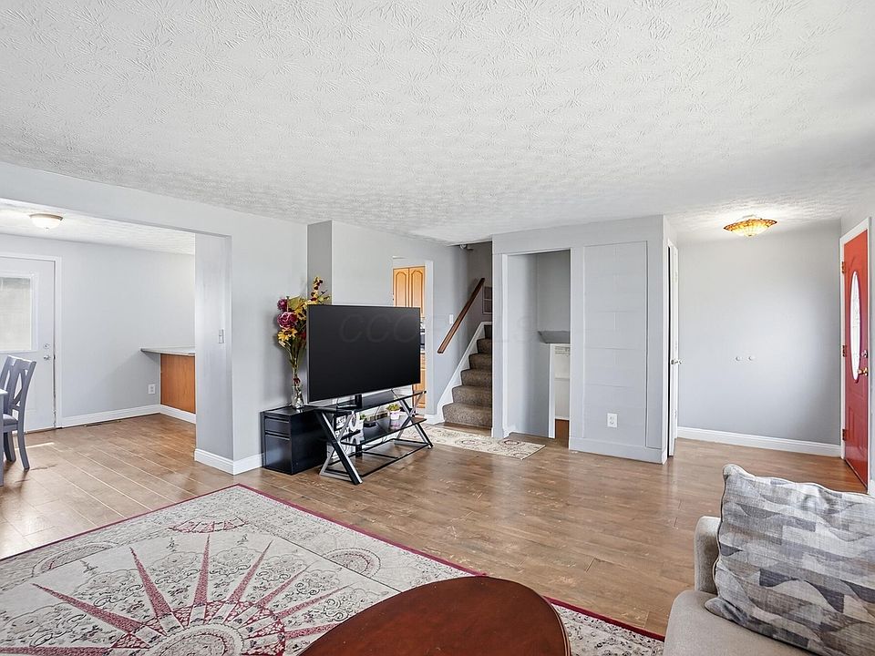 1st image of 8055 Eliot Dr