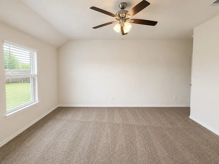 2117 Berrywood Dr — Photo 11