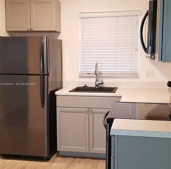 8130 Sunrise Lakes Blvd #206 — Photo 4