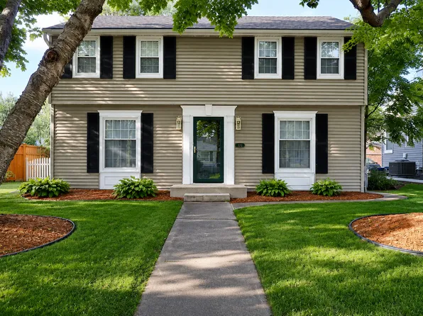 1857 Ford Pkwy, Saint Paul, MN 55116