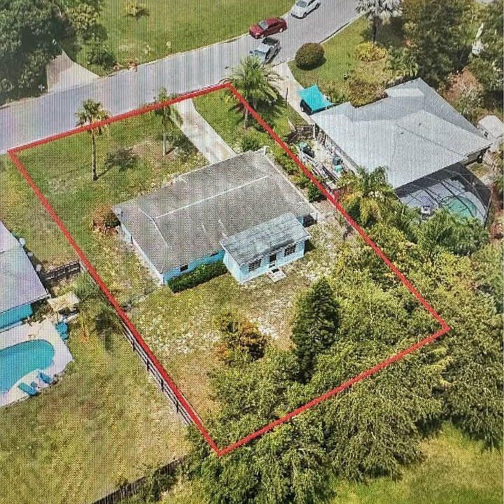 1st image of 1490 SE Vesthaven Cir