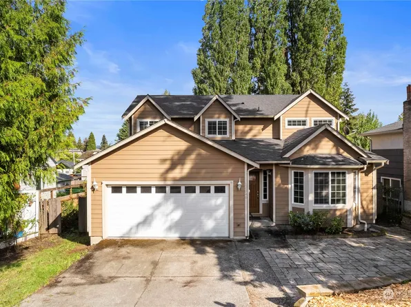 12040 23rd Avenue S, Seattle, WA 98168