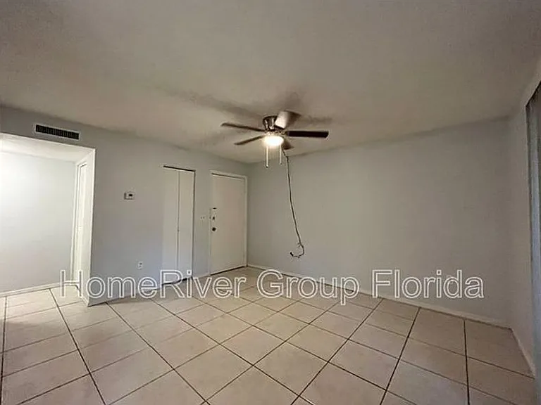 9011 Westchester Cir #D — Photo 4