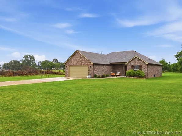 40 Osprey Dr, Sand Springs, OK 74063