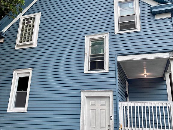 2nd image of 2519 Grant Blvd