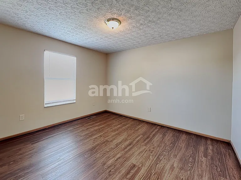 4308 Shady Meadows Dr — Photo 20