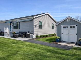 9 Lily Ln, Baldwinville, MA 01436