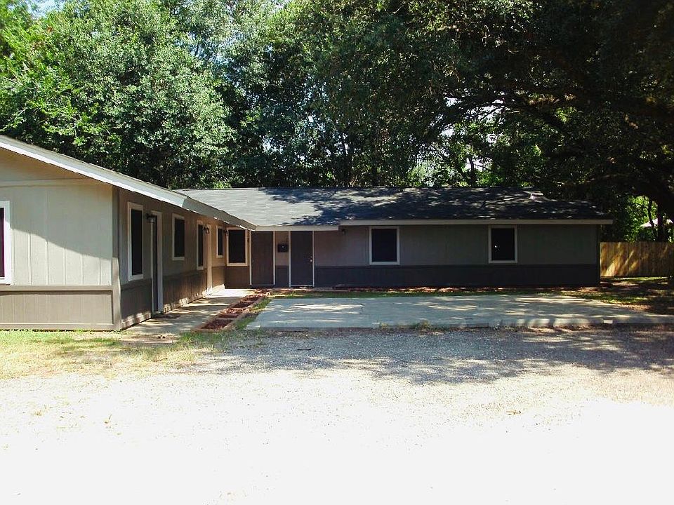 1st image of 111 Oakdale St APT 1