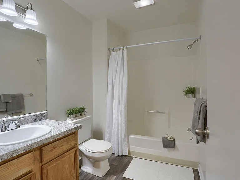 Mountain View Village — Photo 9
