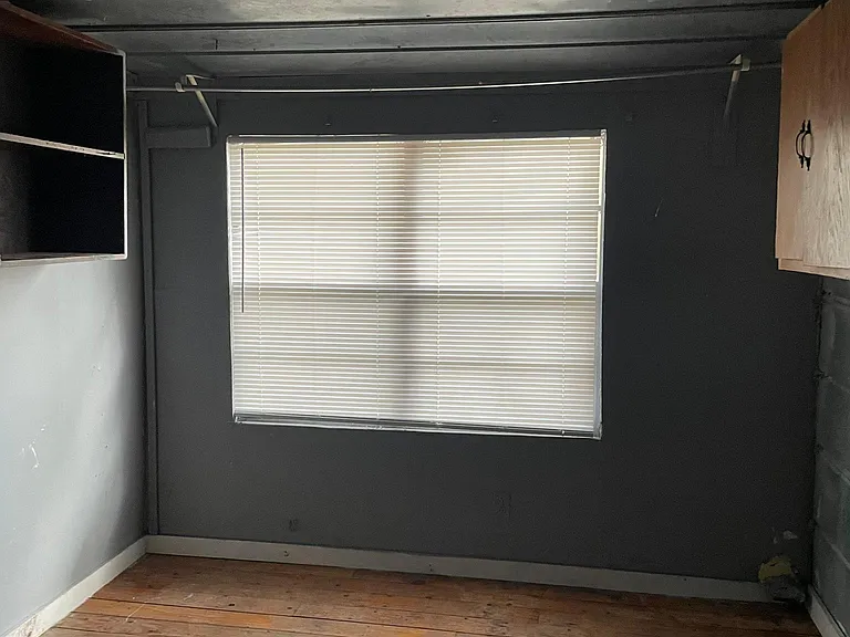 209 S Comanche St — Photo 11