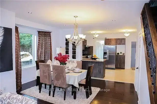 339 Coxwell Ave #1 — Photo 4