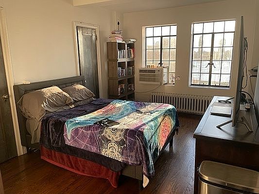 3rd image of 5 Tudor City Pl APT 537