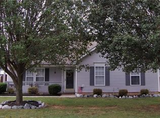 204 Lucan Dr, Greensboro, NC 27406