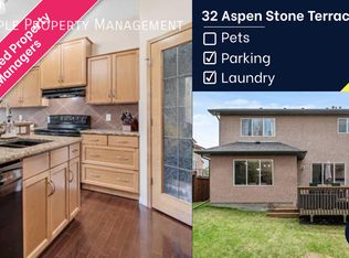 32 Aspen Stone Ter SW, Calgary, AB T3H5Z2