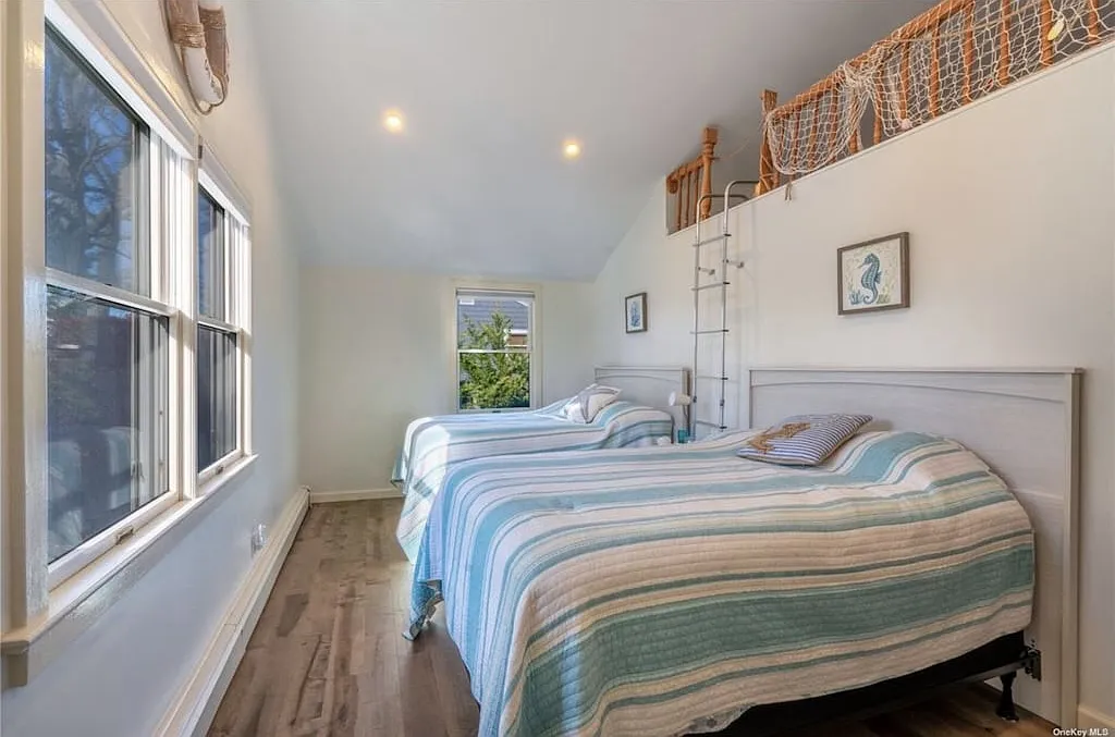 2 bed, 1100 sqft, $3,400 — Photo 2