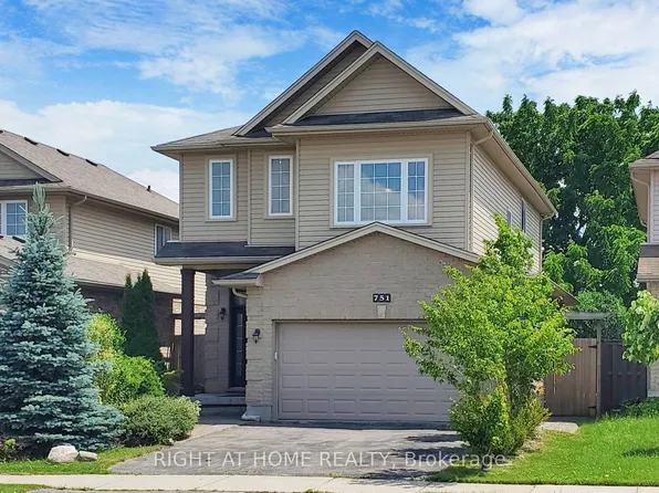 751 Blackacres Blvd, London, ON N6G 0J1