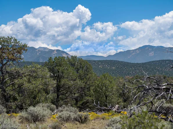 Spanish Peaks Rd, Arroyo Hondo, NM 87513